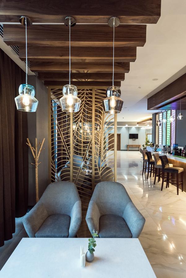 Hotel The Square Astana Zewnętrze zdjęcie