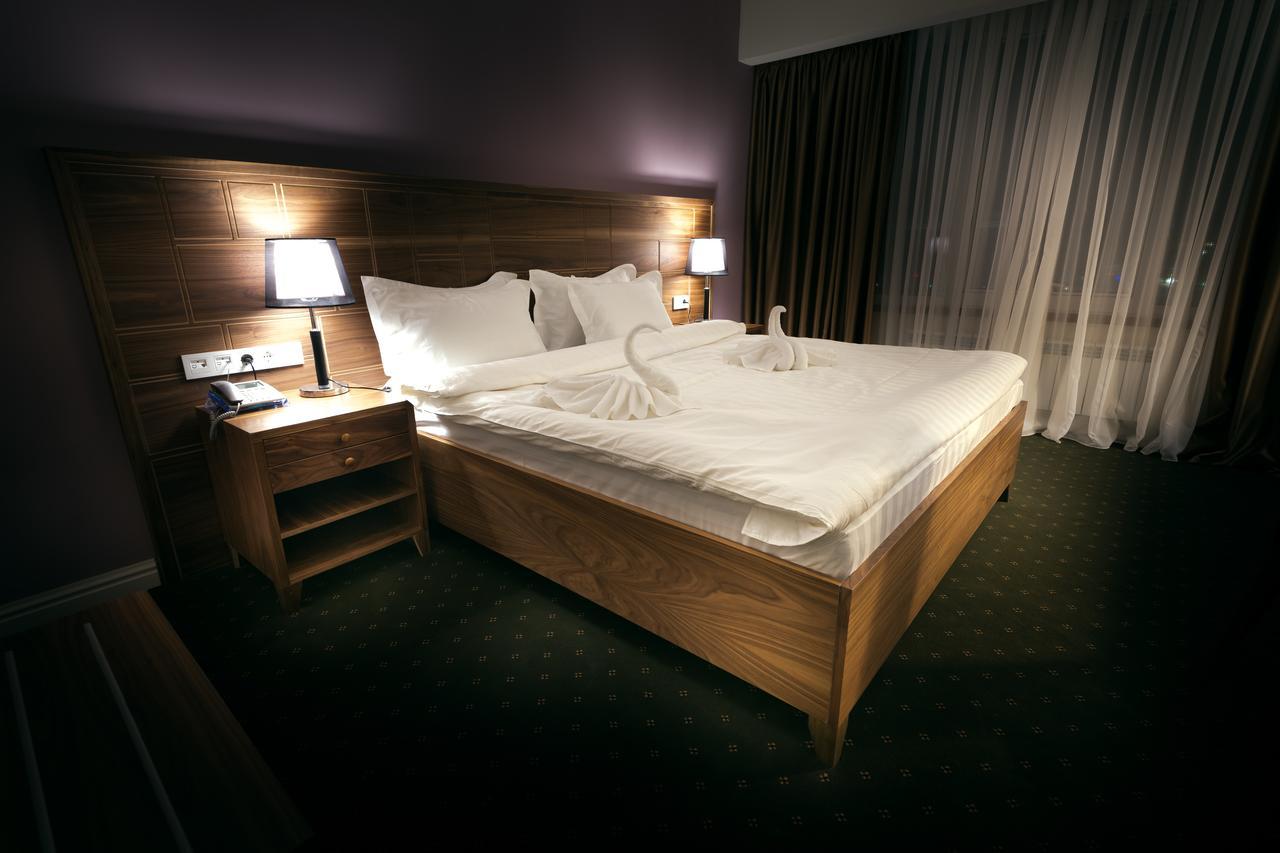 Hotel The Square Astana Zewnętrze zdjęcie