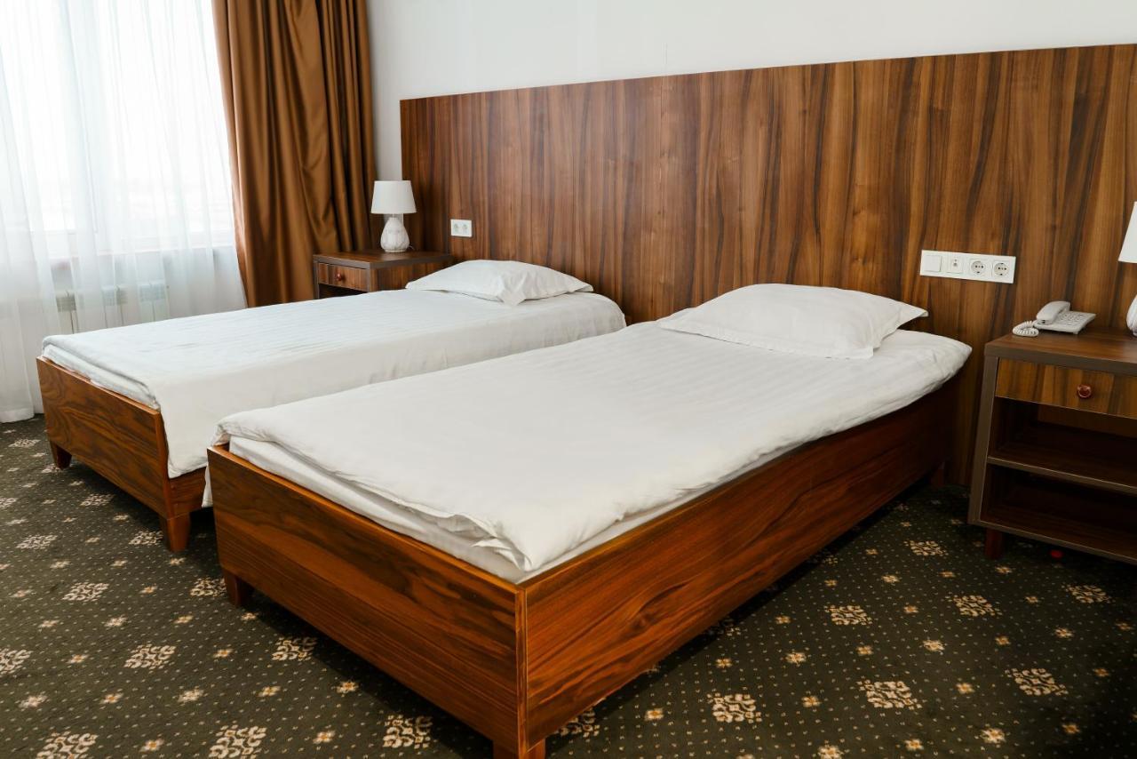Hotel The Square Astana Zewnętrze zdjęcie