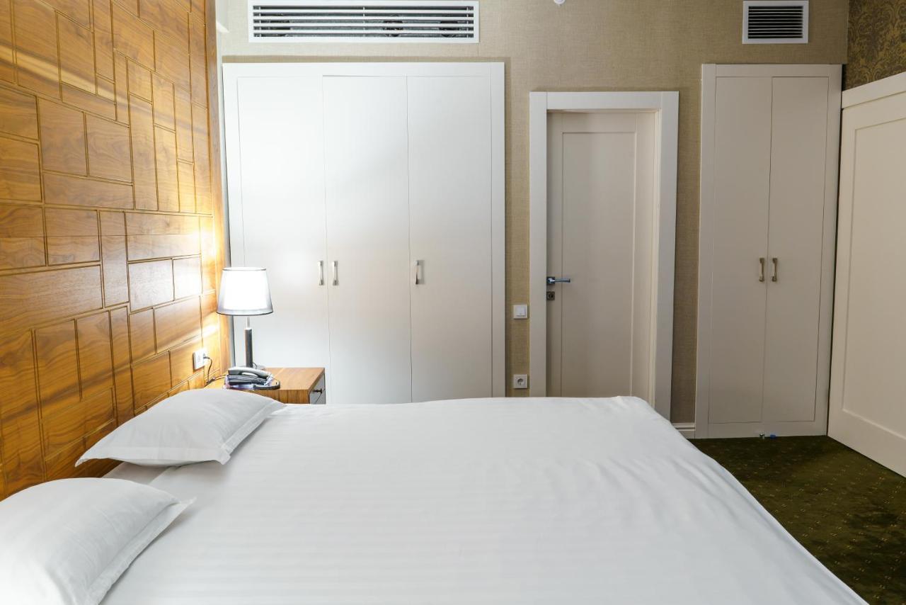 Hotel The Square Astana Zewnętrze zdjęcie