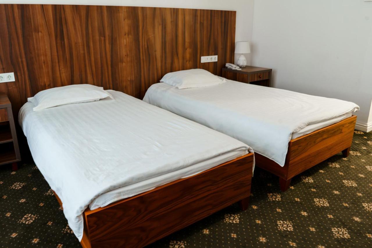 Hotel The Square Astana Zewnętrze zdjęcie