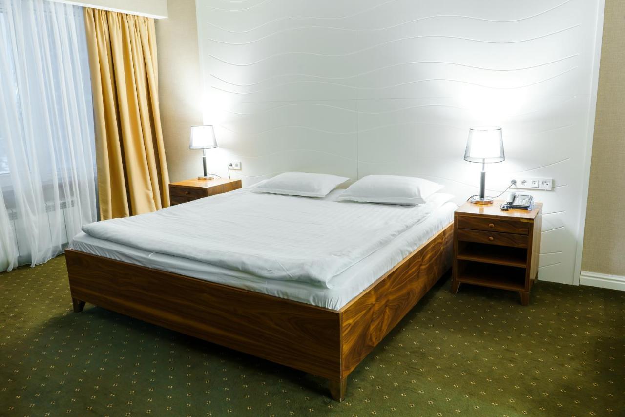 Hotel The Square Astana Zewnętrze zdjęcie