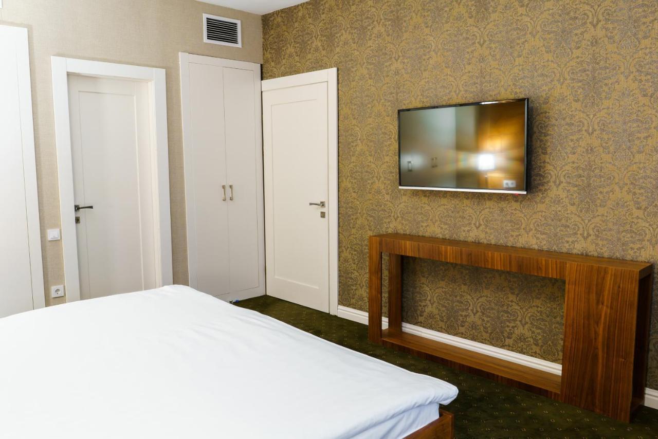 Hotel The Square Astana Zewnętrze zdjęcie
